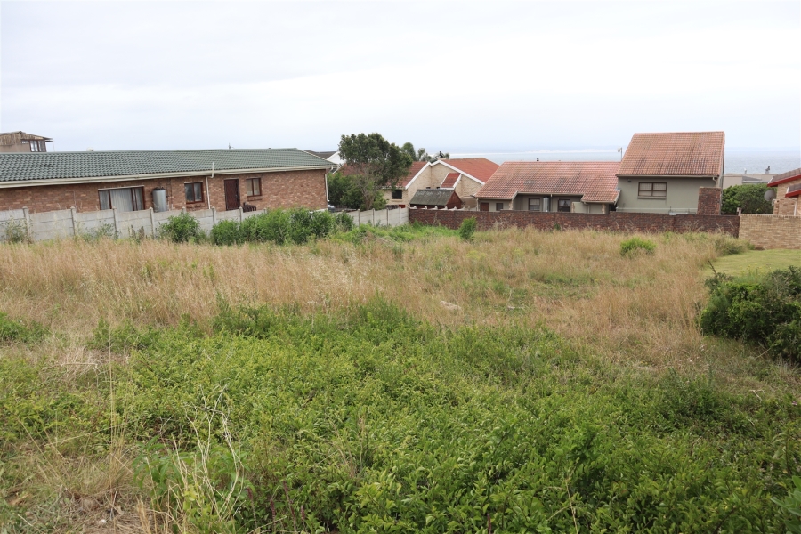 0 Bedroom Property for Sale in Wavecrest Eastern Cape